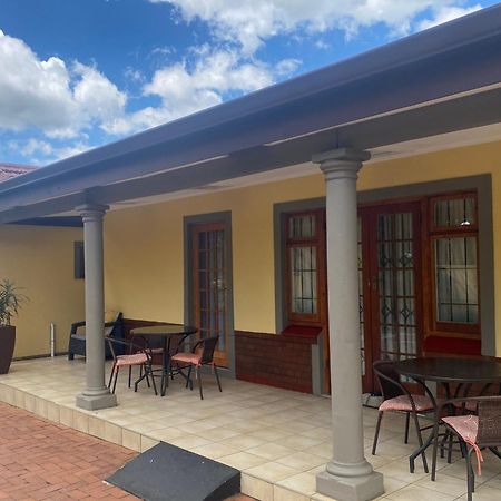 Madlula'S Guesthouse Pietermaritzburg Kültér fotó