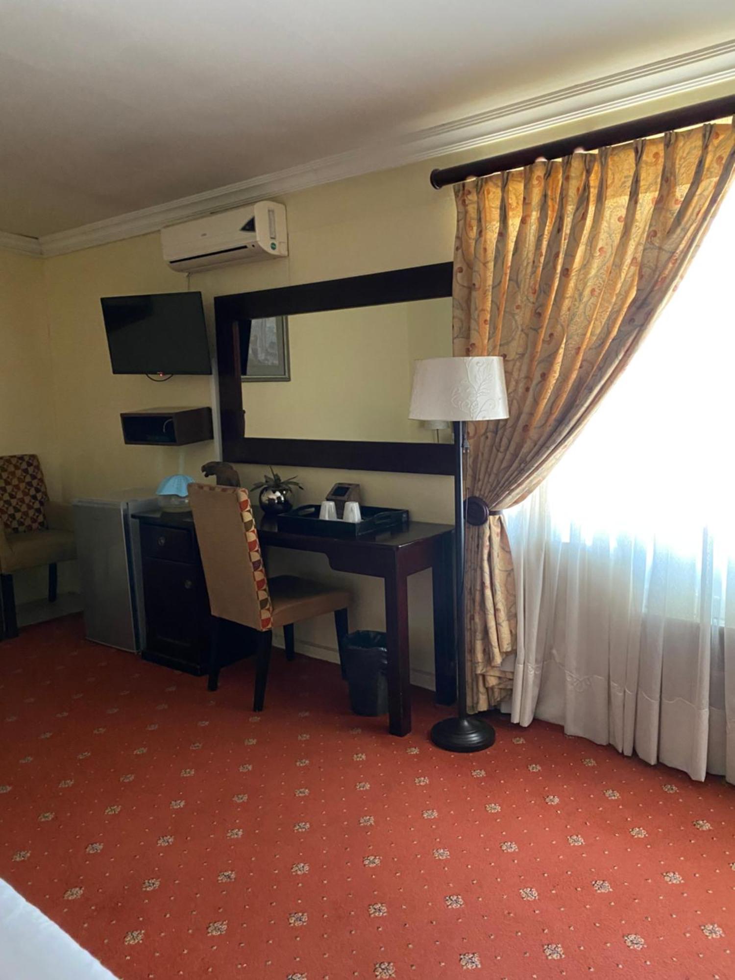 Madlula'S Guesthouse Pietermaritzburg Kültér fotó