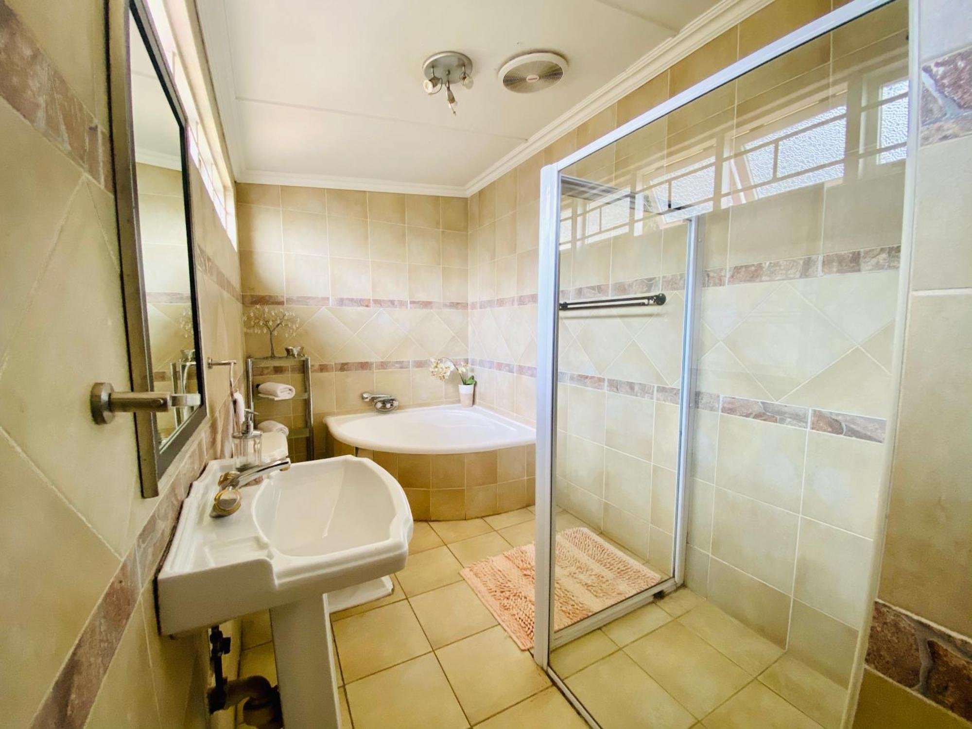 Madlula'S Guesthouse Pietermaritzburg Kültér fotó